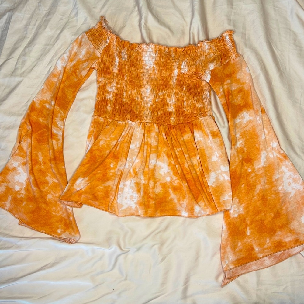 Off shoulder tie dye bell sleeve top festival